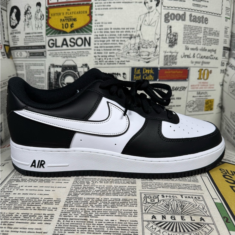 Nike Air Force 1 '07 Panda DV0788-001 Men Size 12 No Box